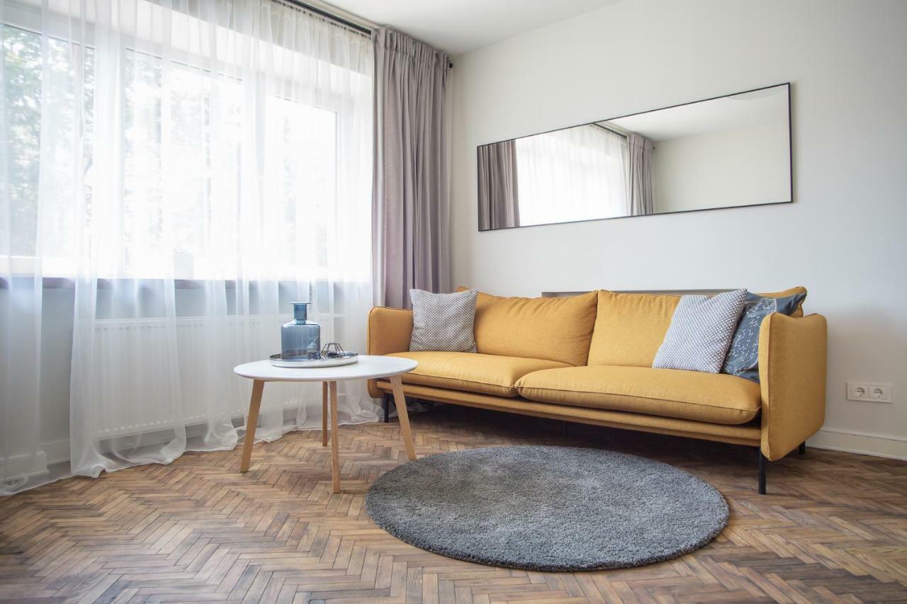 Downtown Apartment Rentals 2 Šiauliai Eksteriør bilde